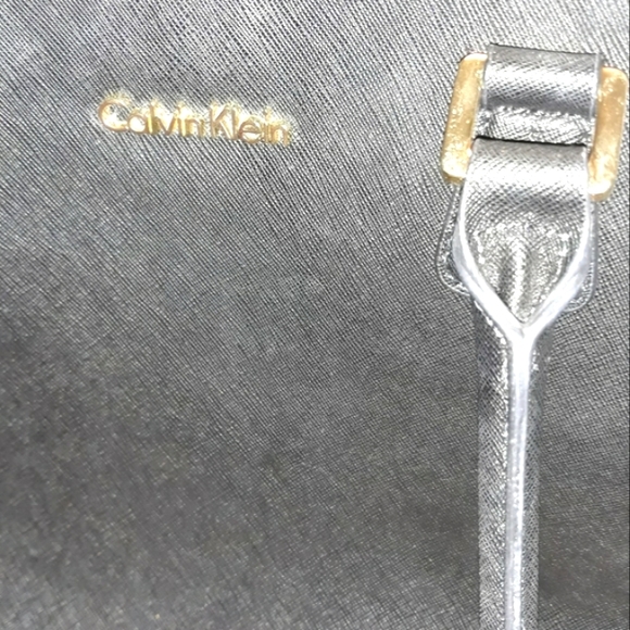 CALVIN KLEIN SAFFIANO LEATHER ZIP SATCHEL PURSE - Picture 8 of 9